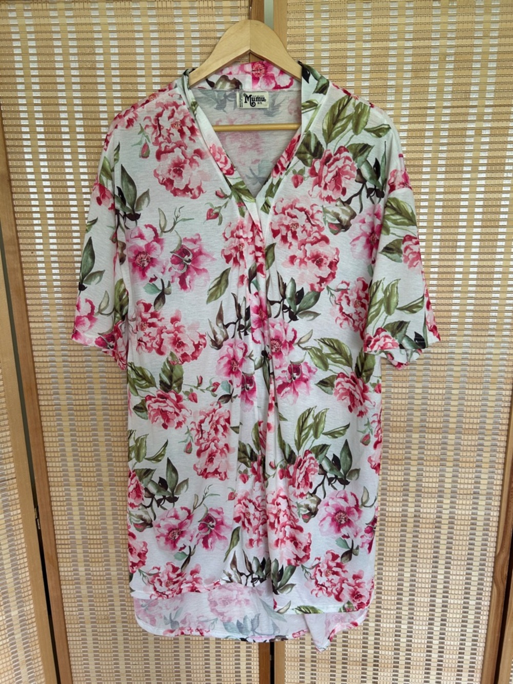 Show Me Your MuMu Pink Floral V-Neck Short Sleeve Shirt spring night gown